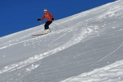 Molly Worth skiing at Agden, March-2023